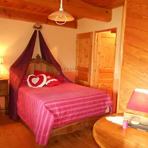 Couette-café D'hôtes Myrtille, Usson-en-Forez